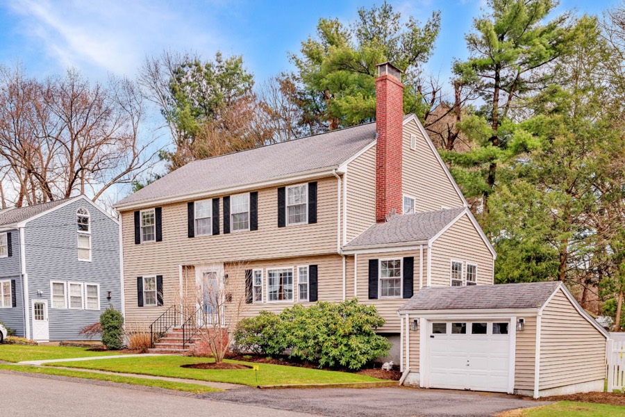 148 Plymouth Rd, Needham, Massachusetts — sold by Sherwood & Company